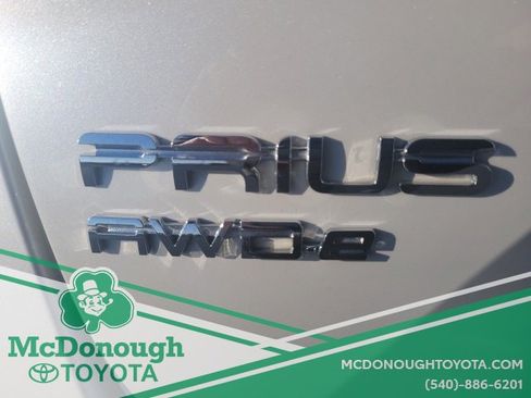 Certified 2022 Toyota Prius LE image 11