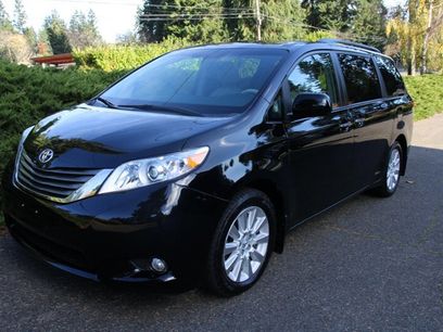 Used 2014 Toyota Sienna XLE