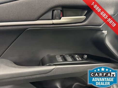 Used 2025 Toyota Camry LE image 25