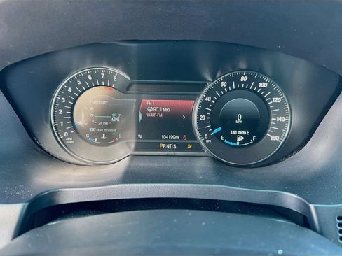 Used 2016 Ford Explorer Platinum AWD/4WD image 12