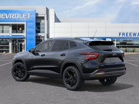 New 2026 Chevrolet Trax ACTIV image 3