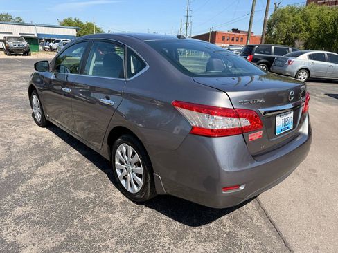 Used 2015 Nissan Sentra SV w/ Navigation Package image 4