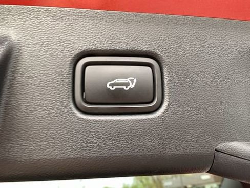 Used 2023 Hyundai Tucson Limited AWD/4WD image 27