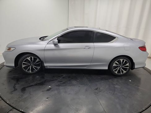 Used 2017 Honda Accord EX-L image 4
