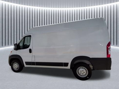 New 2026 RAM ProMaster 2500 w/ Cold Weather Group FWD image 5
