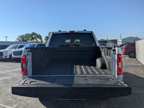 Used 2022 Ford F150 XLT w/ Equipment Group 302A High image 11