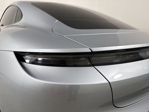 Certified 2024 Porsche Taycan image 18
