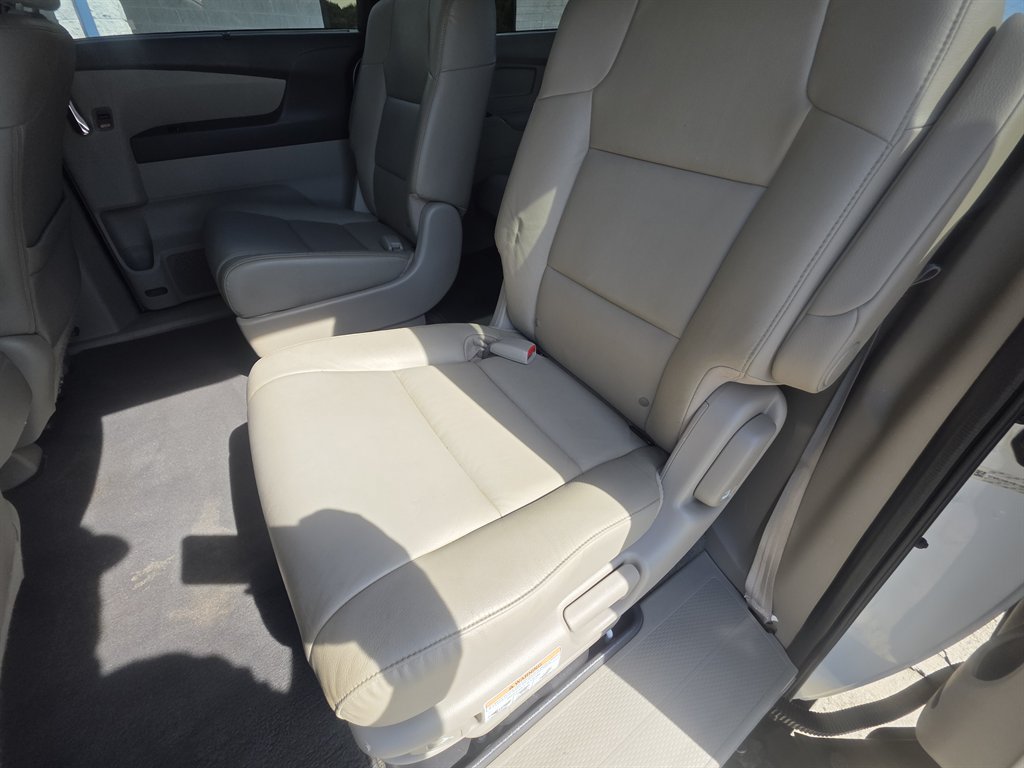 Used 2015 Honda Odyssey EX-L image 7
