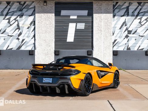 Used 2019 McLaren 600LT image 15