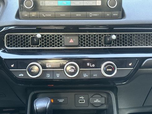 Used 2022 Honda Civic EX image 17