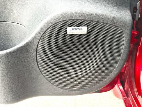 Used 2015 Nissan Leaf FWD image 24