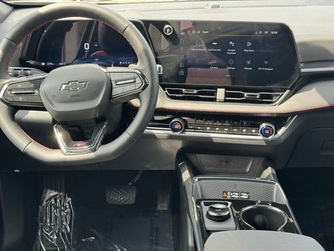 New 2026 Chevrolet Equinox RS w/ Safety and Technology Package AWD/4WD image 13