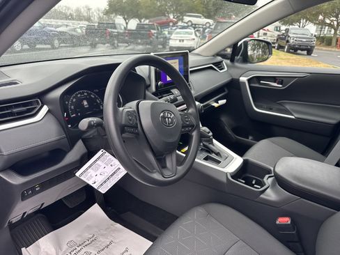 New 2025 Toyota RAV4 XLE w/ Convenience Package FWD image 15
