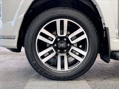 Used 2023 Toyota 4Runner Limited image 8