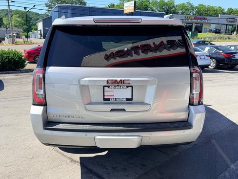 Used 2018 GMC Yukon XL SLT RWD image 5