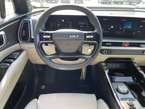 New 2026 Kia Sorento SX Prestige AWD/4WD image 13