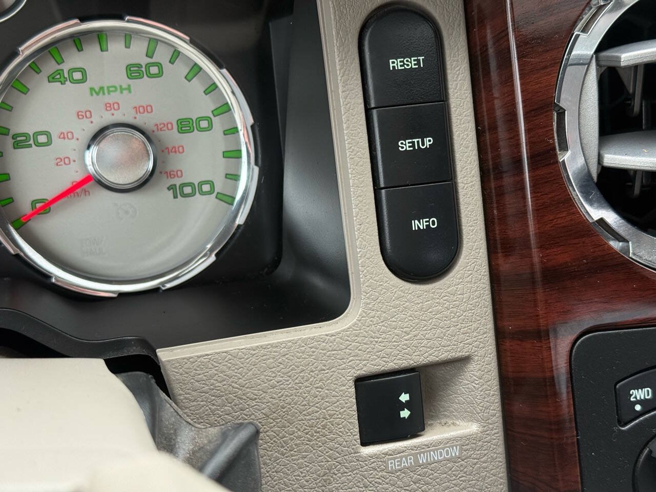 Used 2008 Ford F450 Lariat AWD/4WD image 28