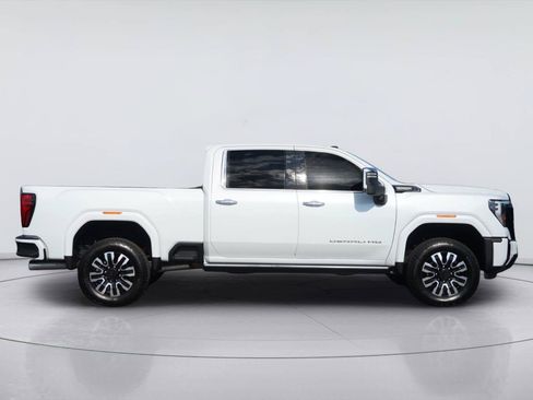 Used 2026 GMC Sierra 2500 Denali Ultimate w/ Max Trailering Package AWD/4WD image 5