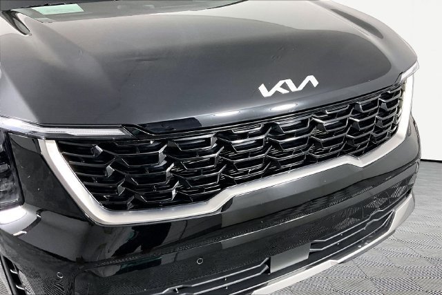 Certified 2026 Kia Sorento S w/ S Panoramic Sunroof Package FWD image 32
