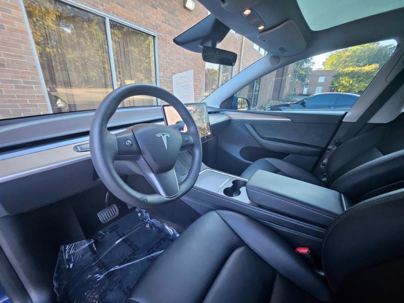 Used 2023 Tesla Model Y Long Range AWD/4WD image 38