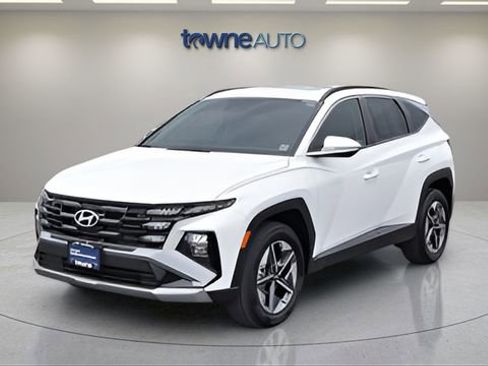 Used 2025 Hyundai Tucson SEL image 1