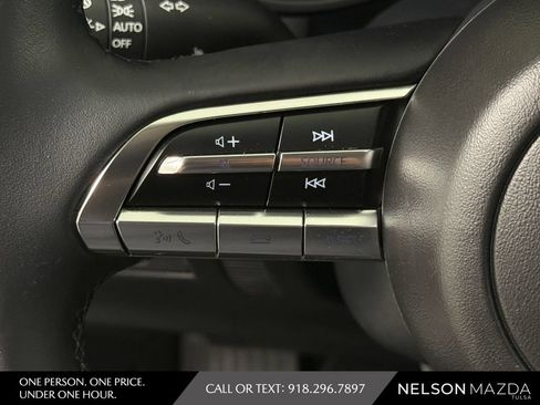 Used 2025 MAZDA CX-50 AWD 2.5 S w/ Premium Package image 23