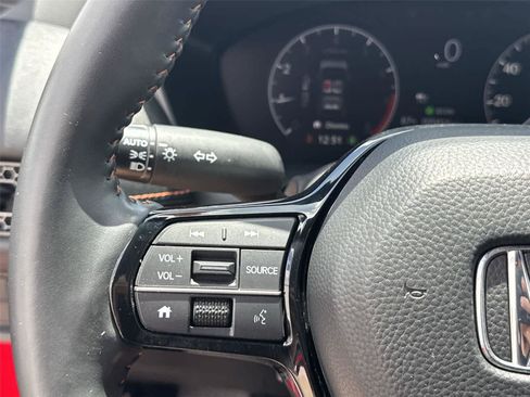 Used 2024 Honda HR-V Sport image 19
