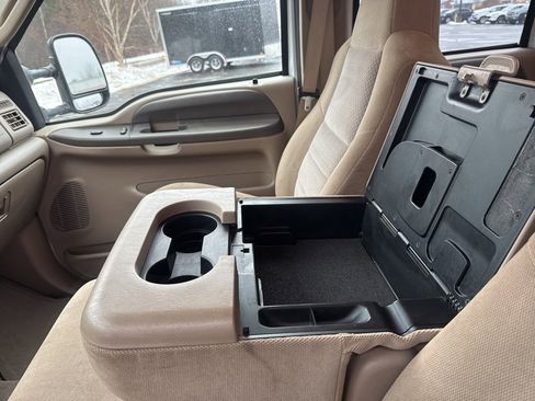 Used 2003 Ford F350 XLT image 17