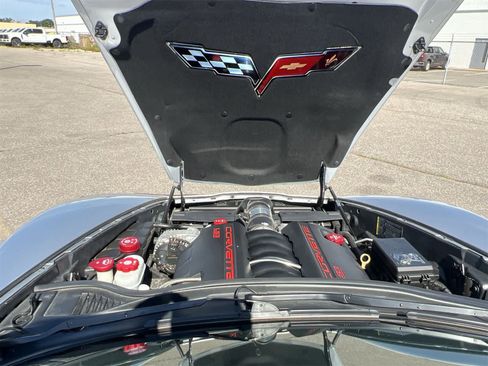 Used 2010 Chevrolet Corvette Convertible w/ Preferred Equipment Group image 16