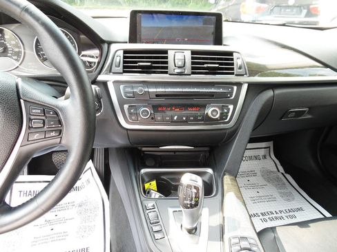 Used 2013 BMW 335i Sedan RWD image 14