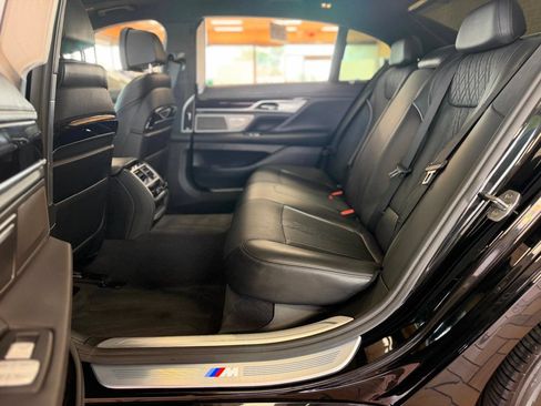 Used 2016 BMW 750i xDrive AWD/4WD image 21