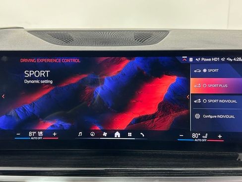 Used 2024 BMW X6 xDrive40i w/ Executive Package image 24