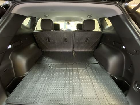 Used 2024 Chevrolet Blazer LT w/ Convenience Package image 30