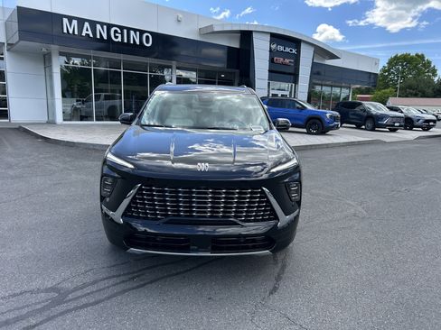 New 2026 Buick Enclave Avenir w/ Super Cruise Package FWD image 17