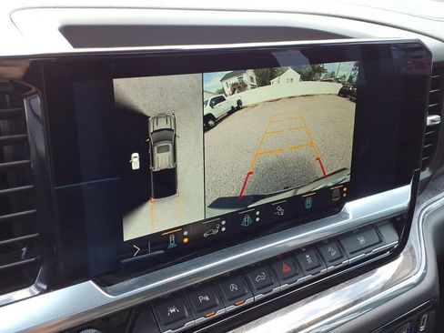 Used 2023 Chevrolet Silverado 1500 LTZ w/ LTZ Premium Package image 25