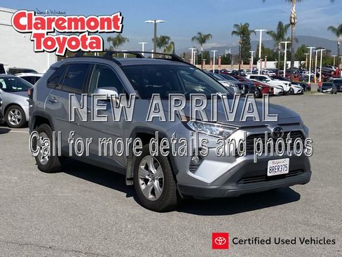 Used 2020 Toyota RAV4 XLE w/ All Weather Liner Package image 1