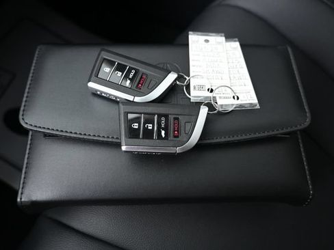Used 2025 Acura MDX SH-AWD image 52
