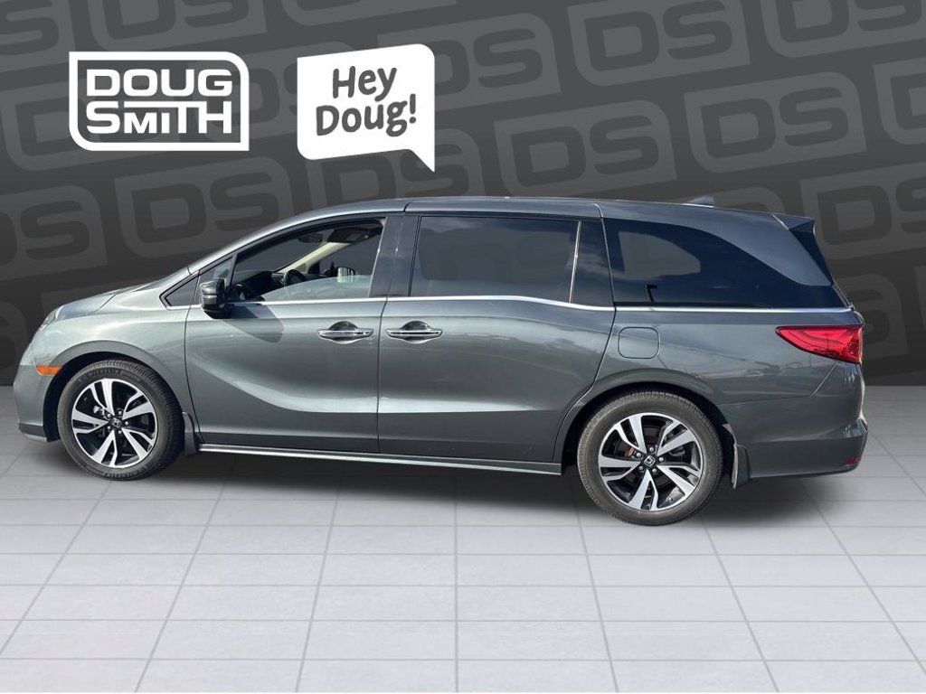 Used 2018 Honda Odyssey Elite image 2