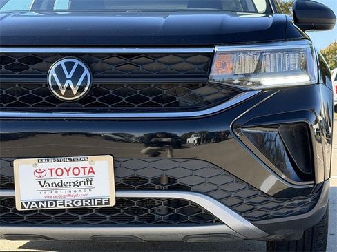 Used 2024 Volkswagen Taos S image 8