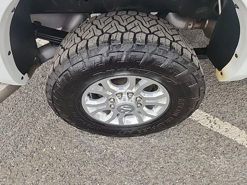 Used 2018 RAM 3500 Laramie w/ Protection Group image 12