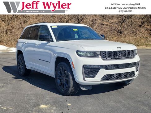 New 2026 Jeep Grand Cherokee Limited AWD/4WD image 1