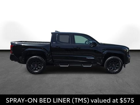 Used 2026 Toyota Tacoma SR5 AWD/4WD image 5