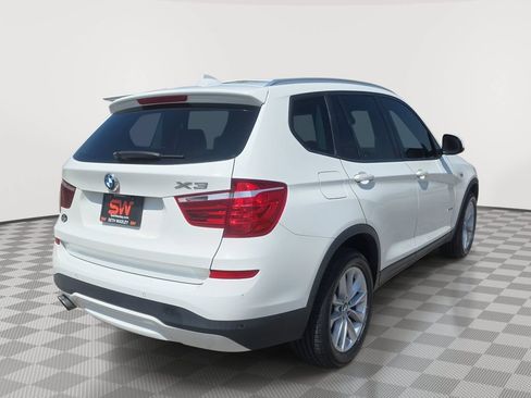 Used 2017 BMW X3 sDrive28i RWD image 7