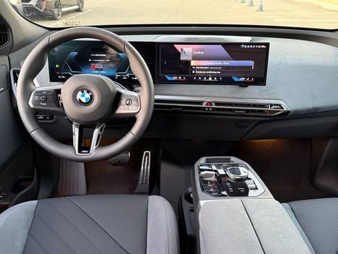 New 2026 BMW iX xDrive45 w/ M Sport Package AWD/4WD image 24