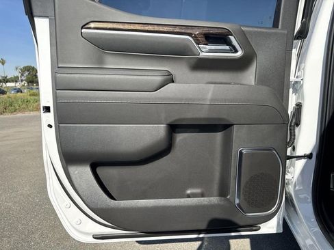 New 2026 GMC Sierra 1500 Elevation image 24