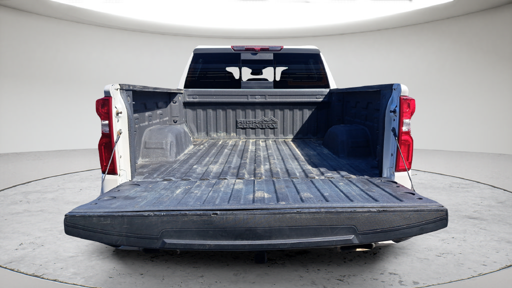 Used 2022 Chevrolet Silverado 1500 High Country w/ Z71 Off-Road Package AWD/4WD image 26
