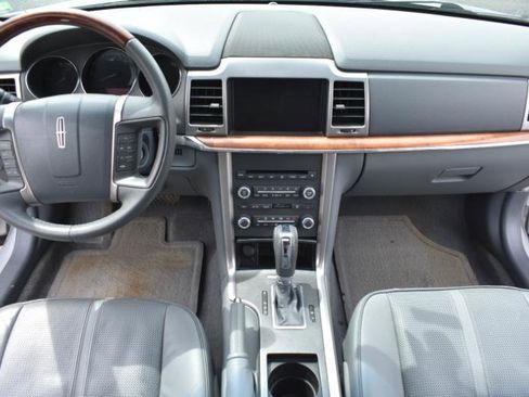 Used 2010 Lincoln MKZ FWD image 34