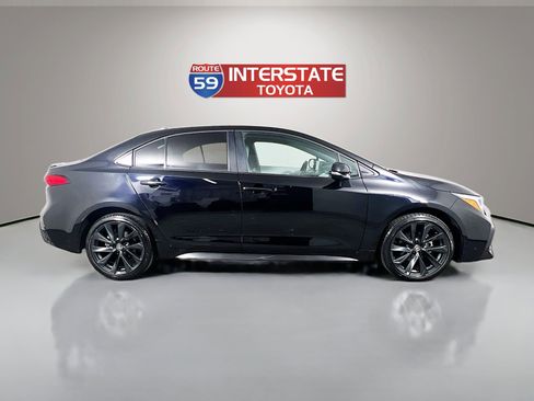 Certified 2023 Toyota Corolla SE w/ Carpet Mat Package (TMS) FWD image 8