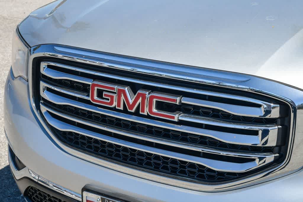 Used 2018 GMC Acadia SLT FWD image 5