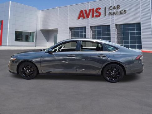 Used 2025 Honda Accord SE image 10